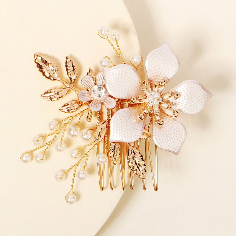 New Wedding Jewelry Fashion Pearl Insert Comb Wedding Dress Accessories Flower Bridal Comb