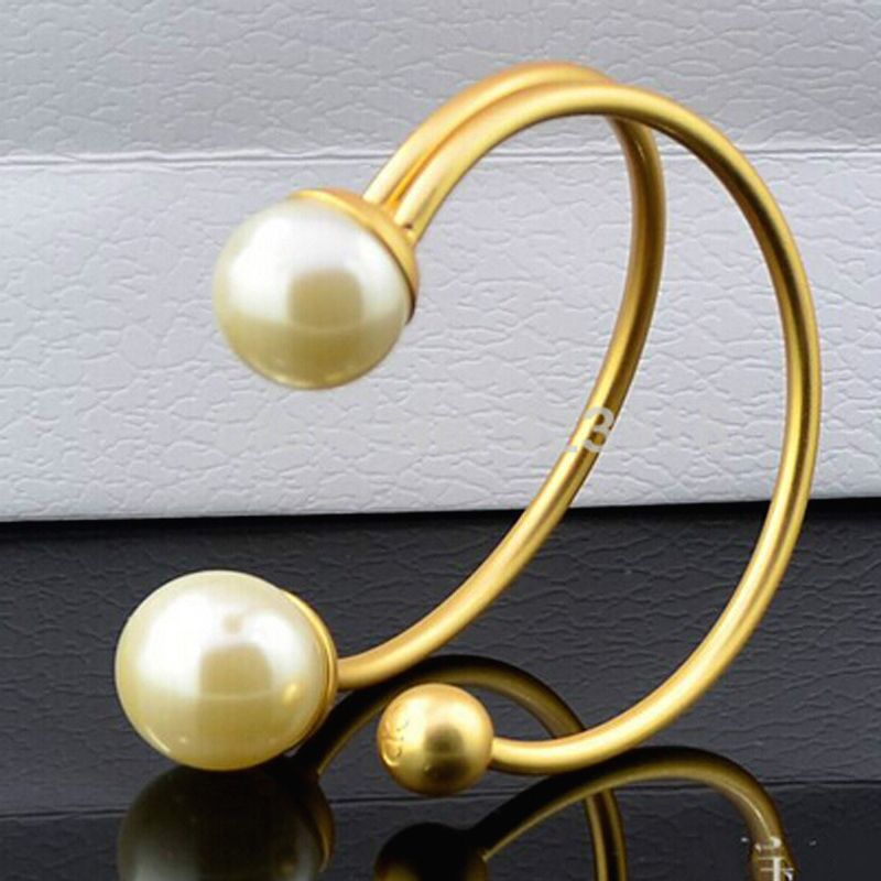 New Wild Temperament Korean Catwalk Pearl Open Bracelet Large Pearl Bracelet Accessories