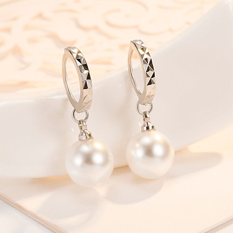 Korean Silver-plated Car Flower Pearl Earrings Female Copper Earrings Fashion Ear Jewelry Wholesale