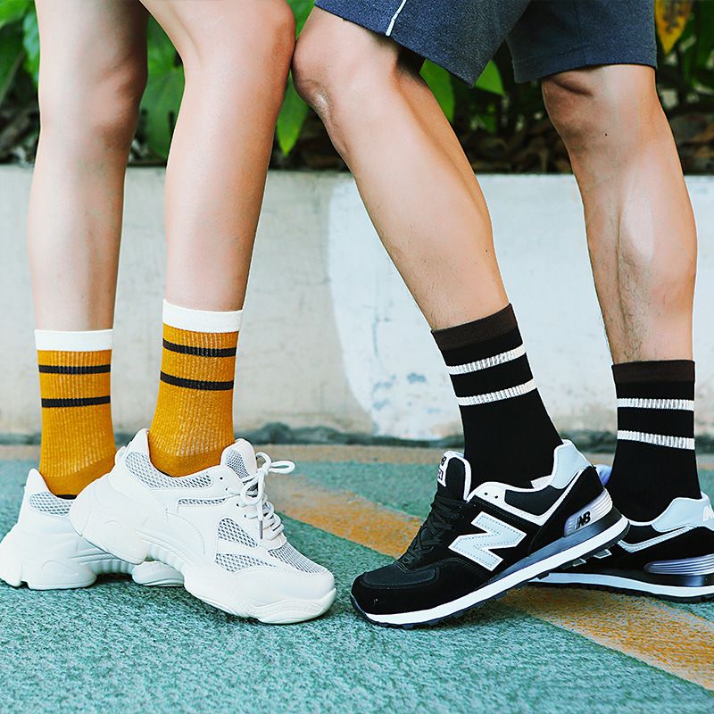 Herren Und Damen Farblich Passende Gestreifte Schlauchsocken Baumwoll-gummiband Sportsocken