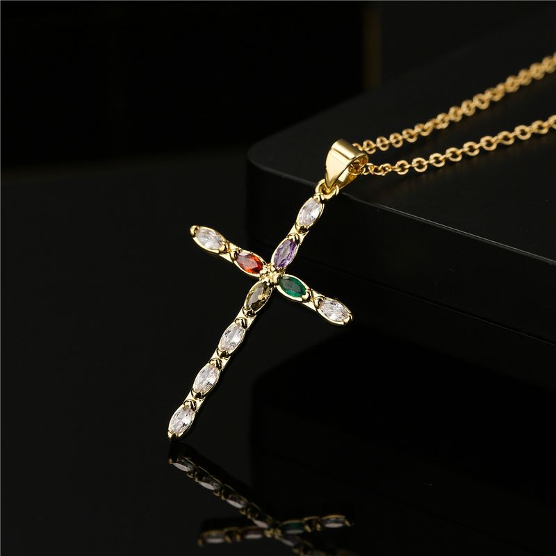 Retro Verkupferte Echte Goldfarbe Zirkonium Kreuz Anhänger Halskette Weiblicher Religiöser Schmuck
