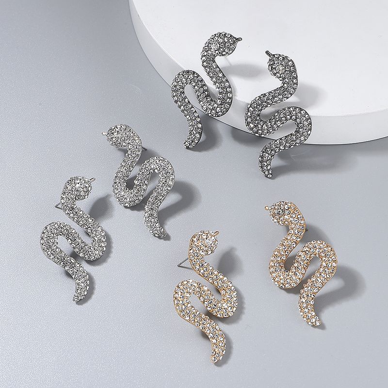 Fashion Full Diamond Snake-shaped Earrings Personality Retro Style Animal Earrings New