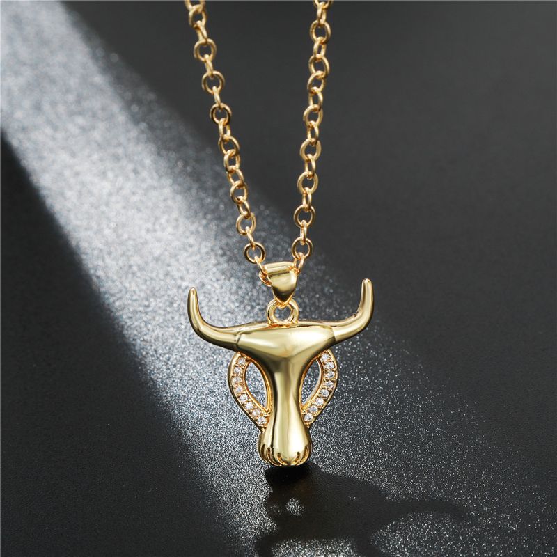 Copper Inlaid Zircon Animal Bull Head Pendant Golden Necklace Men's Hip Hop Jewelry Wholesale
