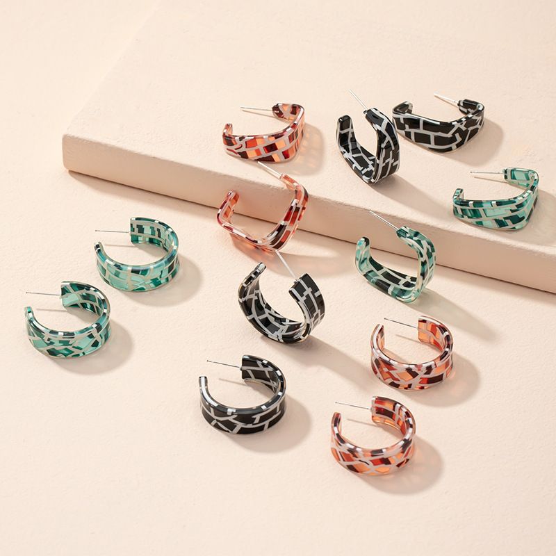 Korea Acrylic Earrings Retro Checkerboard Earrings Irregular Stud Earrings Wholesale