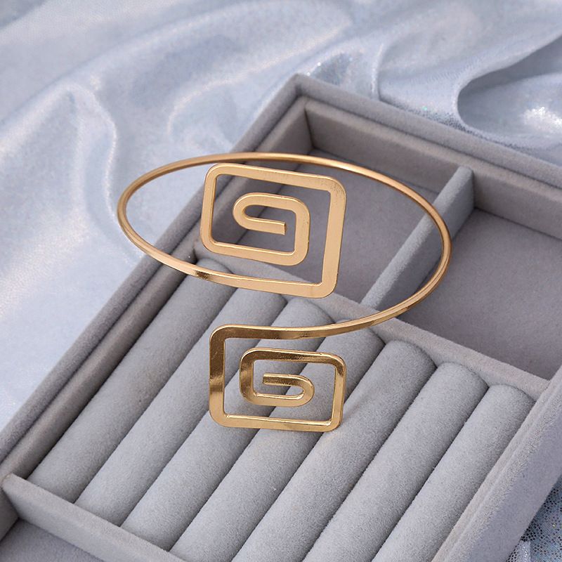 Fashion Geometric Square Spiral Arm Ring Simple Temperament Jewelry