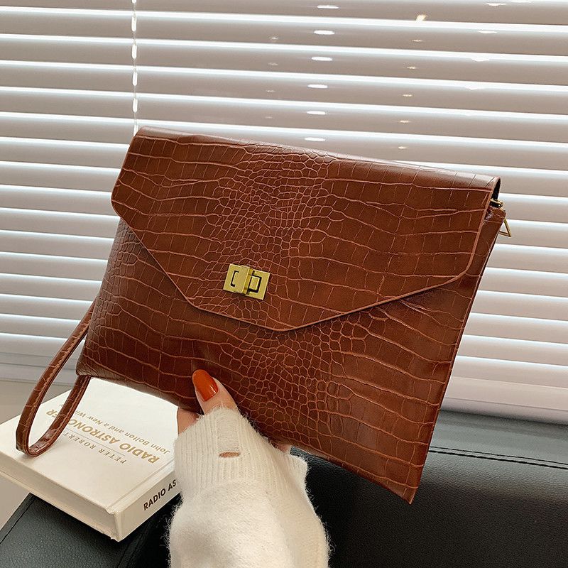 New Crocodile Pattern Clutch Korean Style Men's And Women's Handbags Casual Envelope Bag Patent Leather Bags File Bag Trendy Clutch
