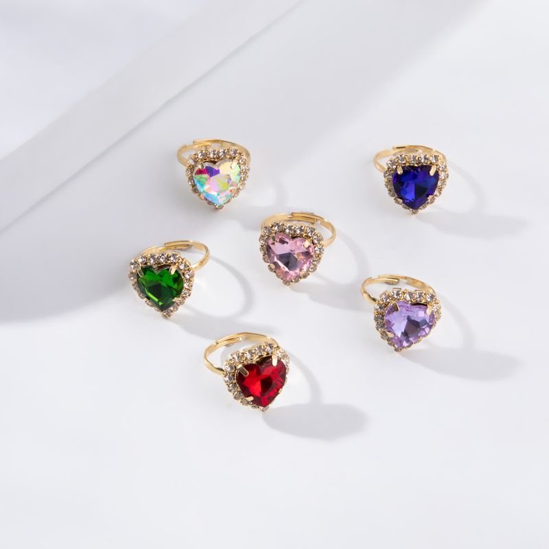 New Fashion Small Heart-shaped Ring Personality Alloy Diamond Color Peach Heart Ring