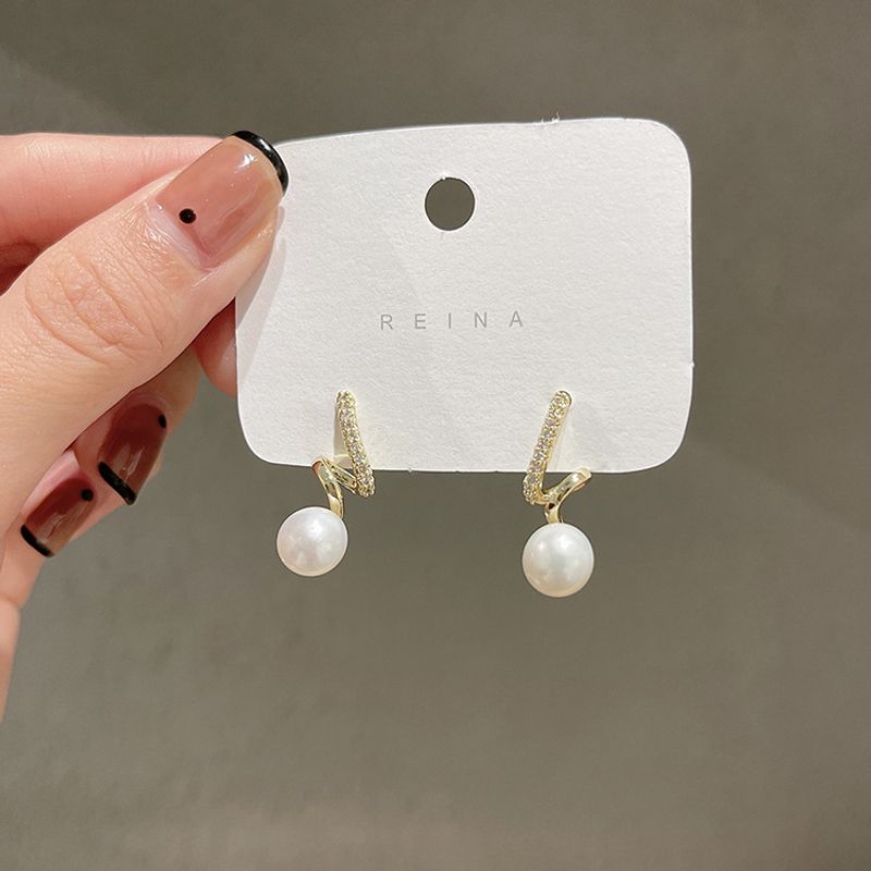 Korean Pearl 2021 Nuevo Diseño De Nicho De Moda Pendientes De Otoño E Invierno Mujeres Al Por Mayor