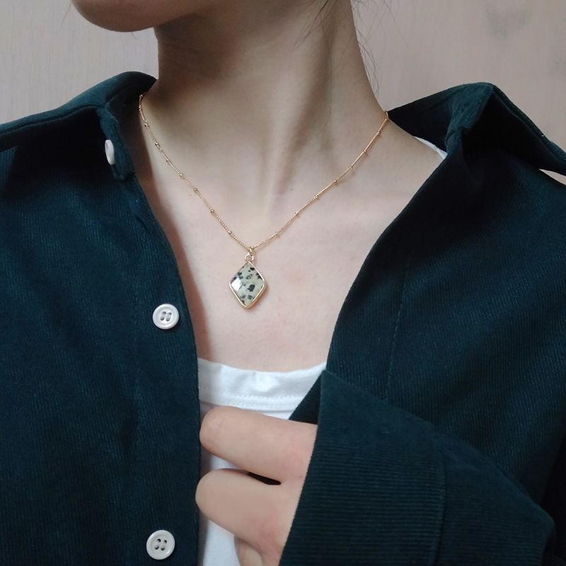 Neue Farbe Naturstein Kupfer Vergoldet Diamant Naturstein Anhänger Halskette