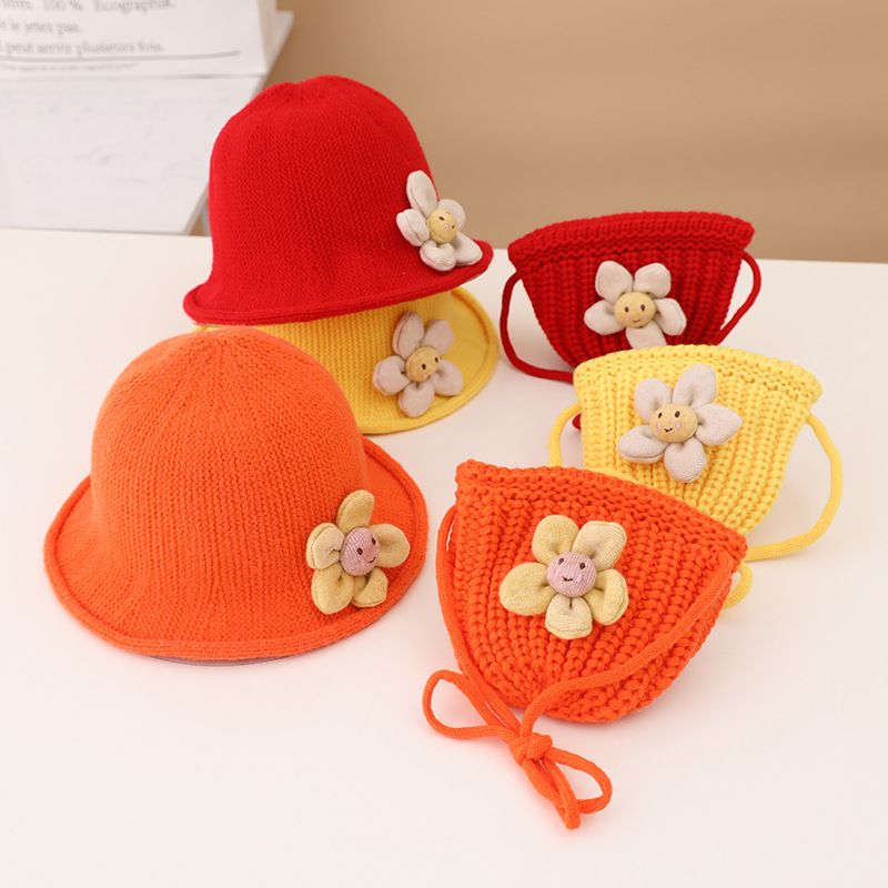 Autumn And Winter New Children's Sunflower Knitted Fisherman Hat Knitted Bag Set