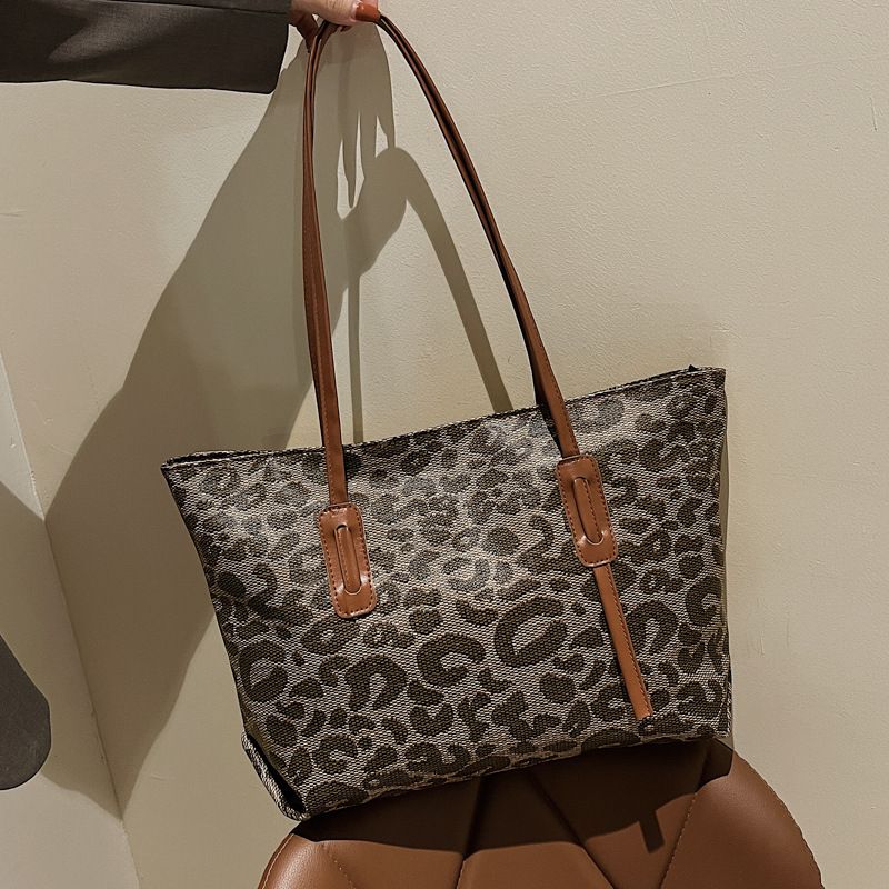 New Large-capacity Handbags Handbags Trendy Fashion Leopard Print Single Shoulder Tote Bag