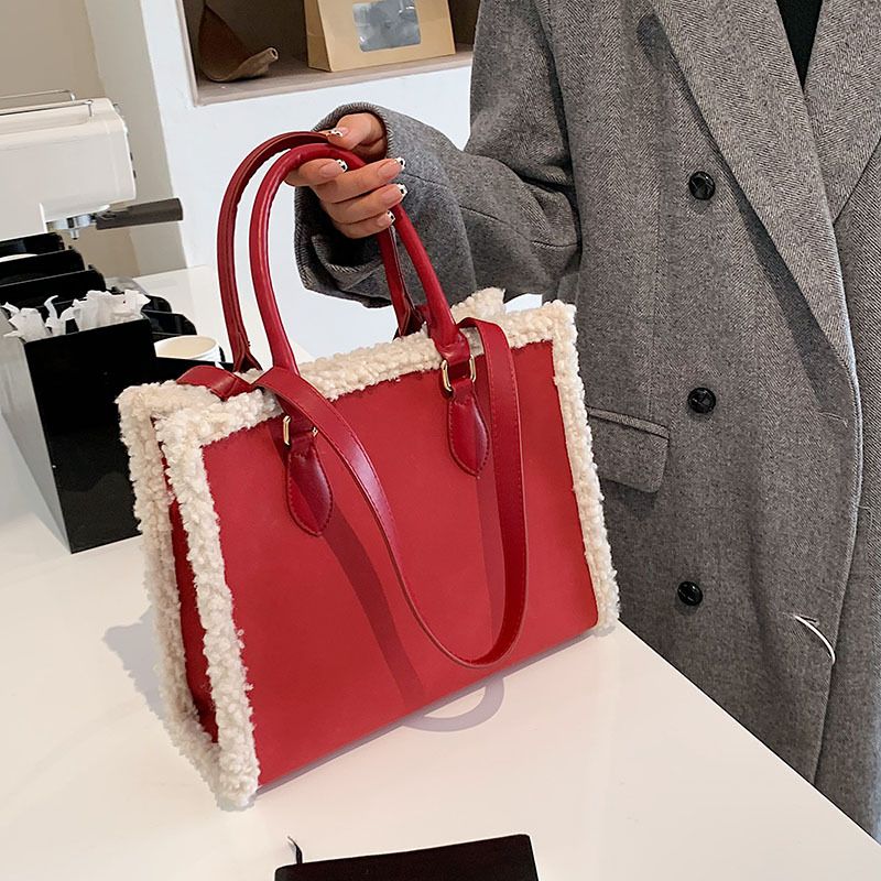 Large-capacity Plush Tote New Fashion One-shoulder Frosted Handbag