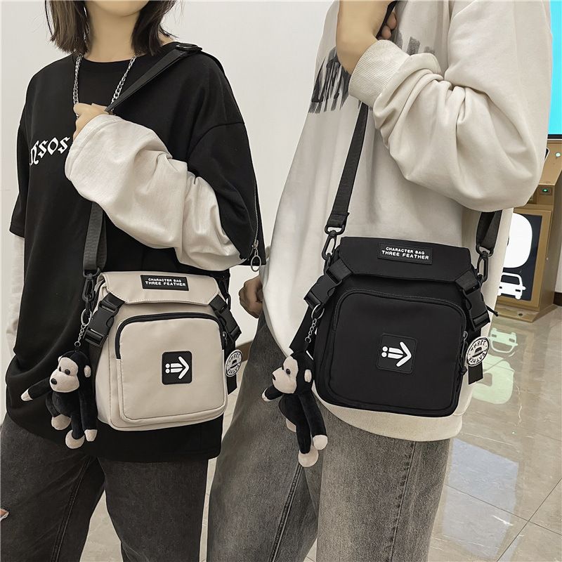 Trendy Messenger Bag Casual Sports Bag Shoulder Bag Mobile Phone Bag