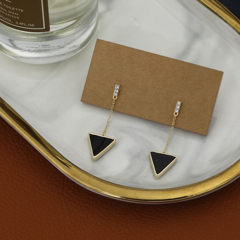Fashion Simple Triangle Light Luxury Niche Copper Earrings