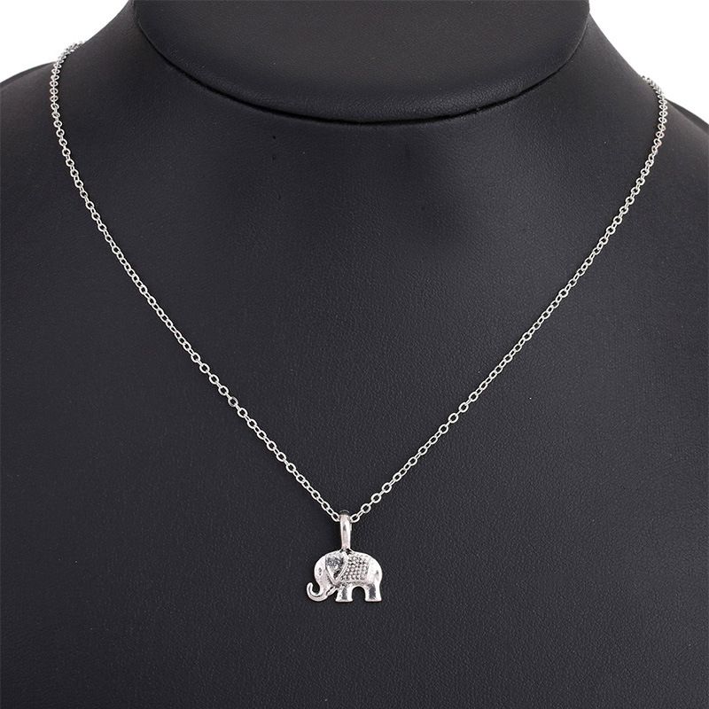 Collier Animal De Règle Géométrique À Une Seule Couche D&#39;éléphant Rétro À La Mode