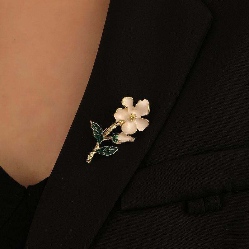 White Flower Brooch Korean Version Of Simple Gardenia Brooch