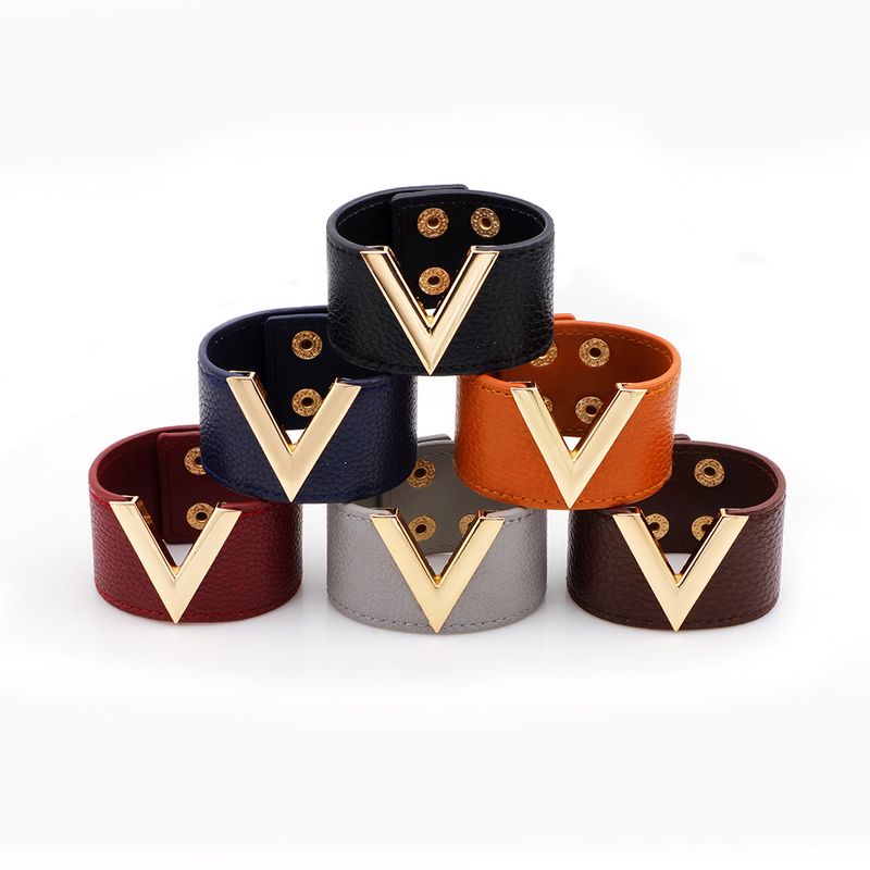 Fashion Europe And America Pu Leather Bracelet