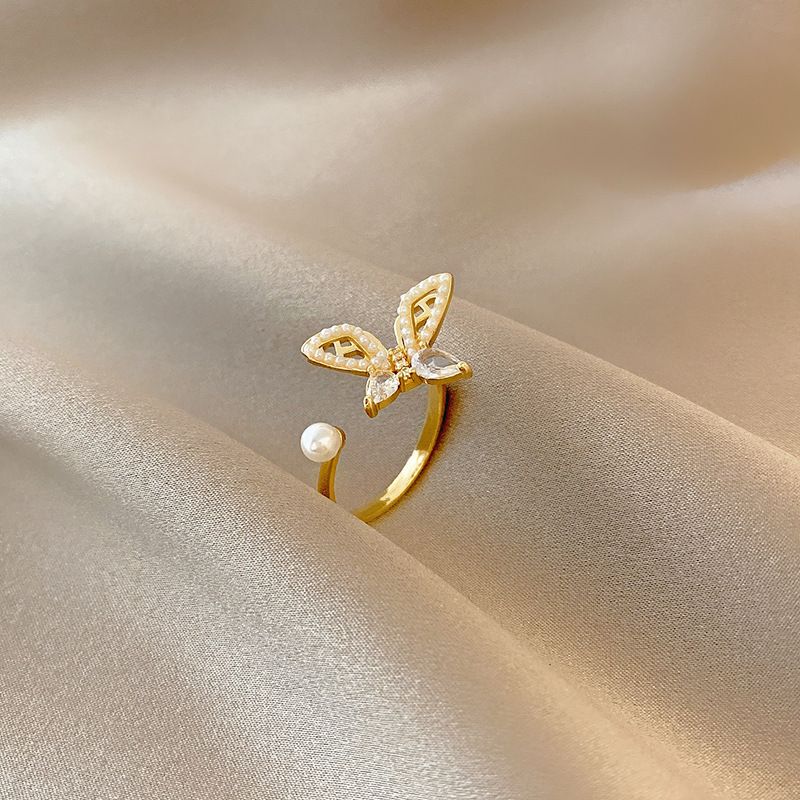 Butterfly Personality Pearl Zircon Temperament Finger Ring
