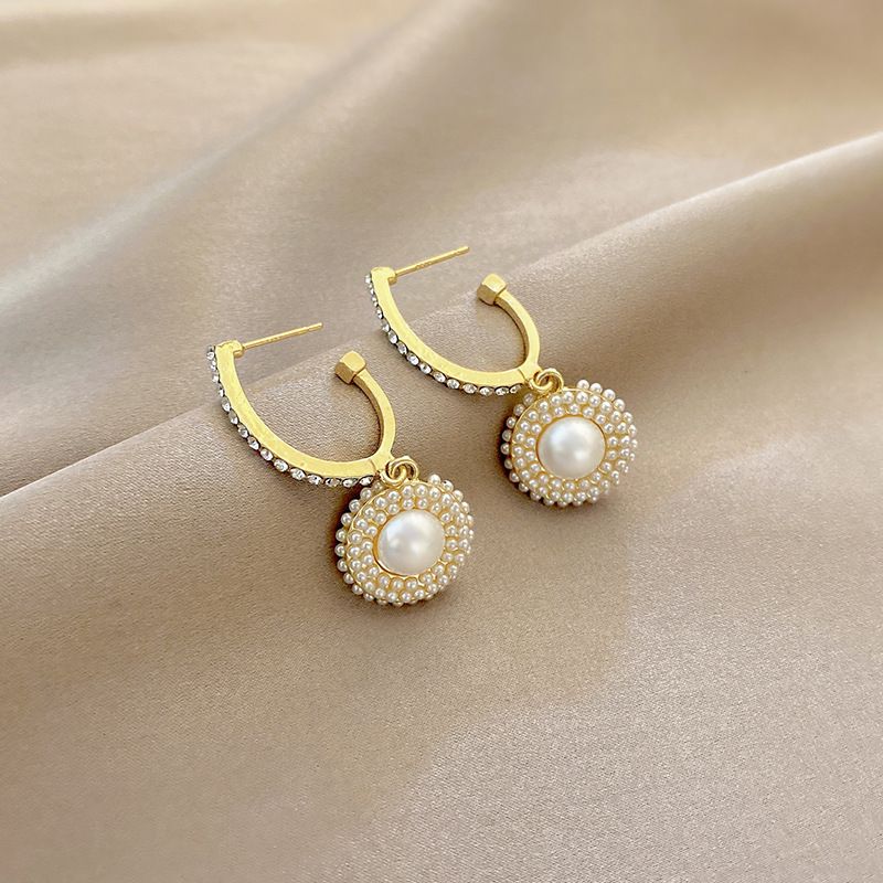 Fashion Geometric Pearl Earrings Personality Earrings Wholesale