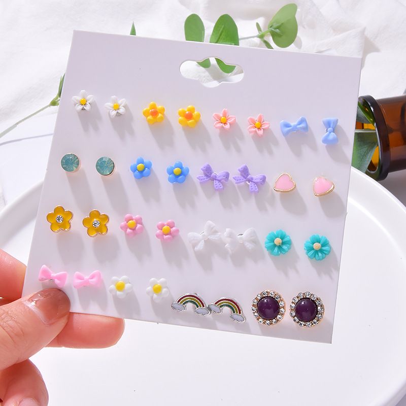 Gezeiten Regenbogen Kleines Gänseblümchen Einfache Farbe Blumenschleife 20 Paar Ohrringe Set