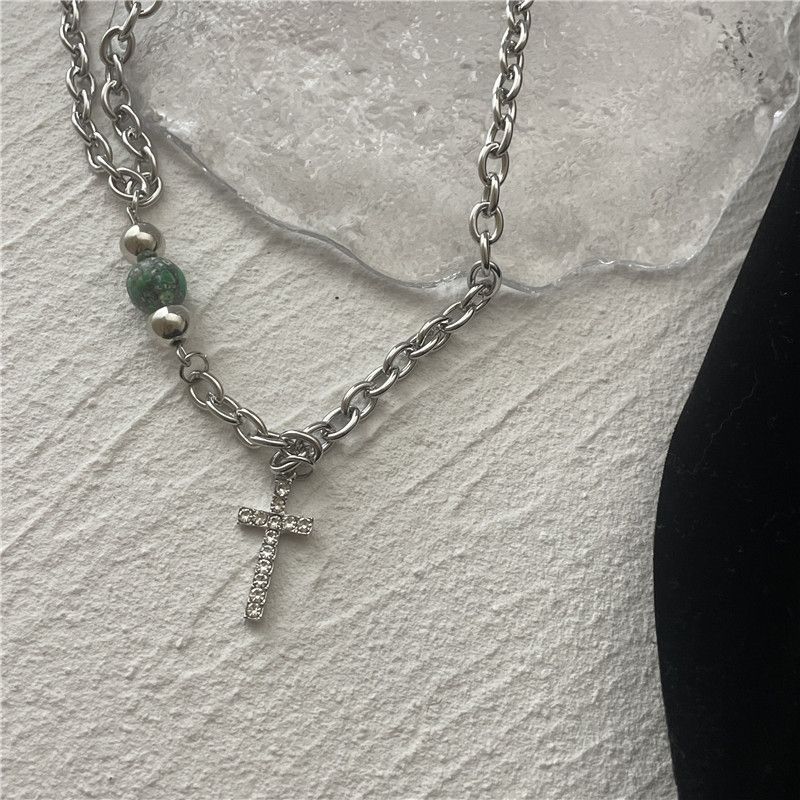 Nouveau Collier De Perles Vert Jade En Imitation De Niche Simple En Acier Au Titane
