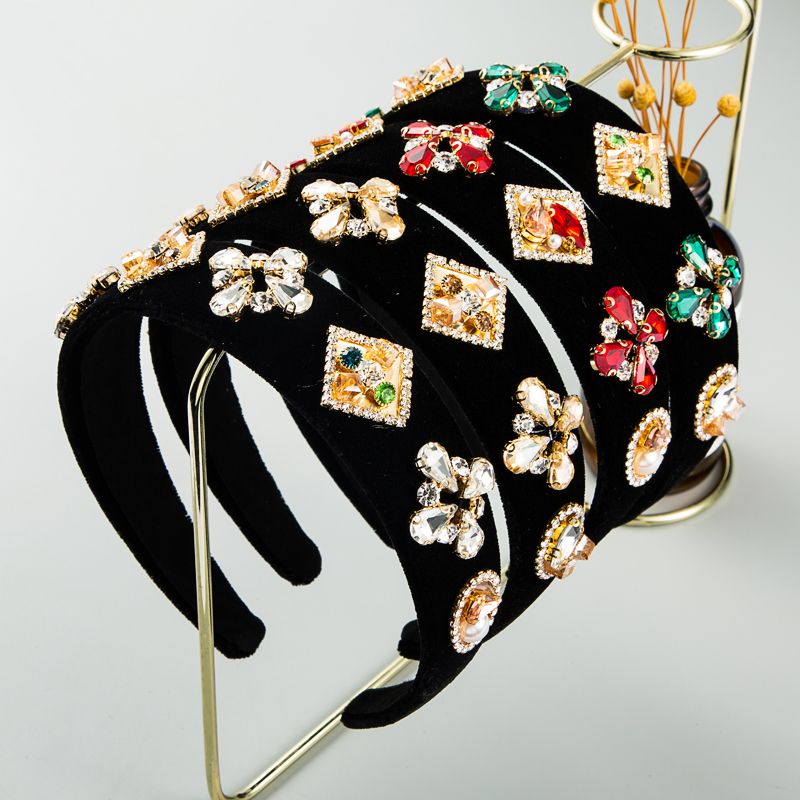 Bandeau De Perles De Velours Doré À La Mode Pour Femmes Incrusté D&#39;accessoires Pour Cheveux En Strass De Couleur