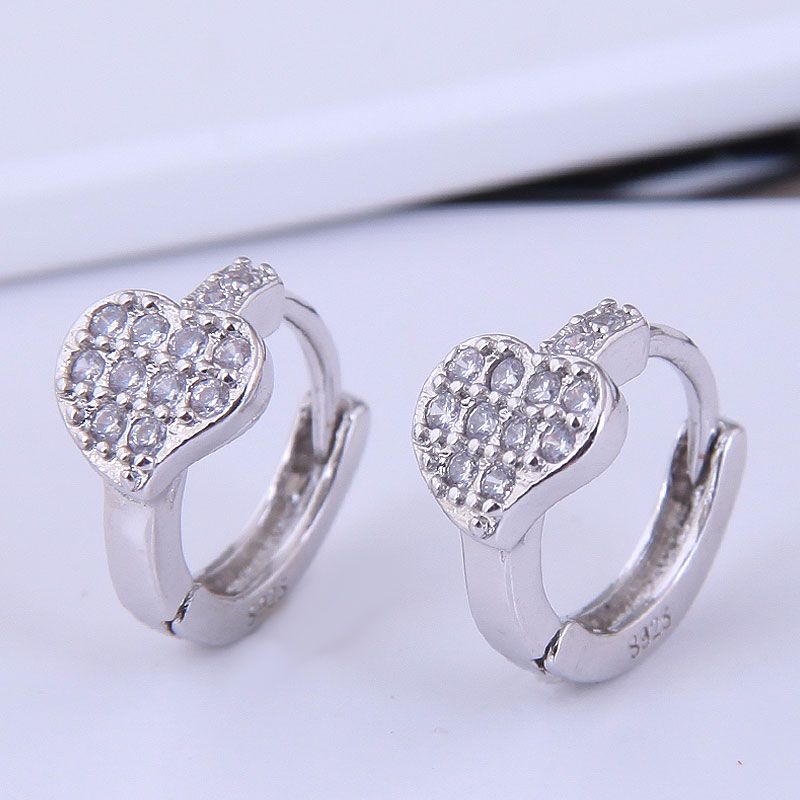 Korean Fashion Simple Heart Personality Ear Buckle Earrings