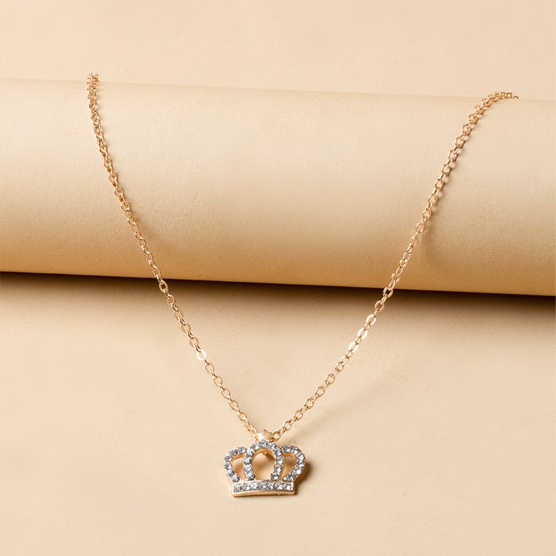 Full Diamond Crown Pendant Clavicle Chain Necklace