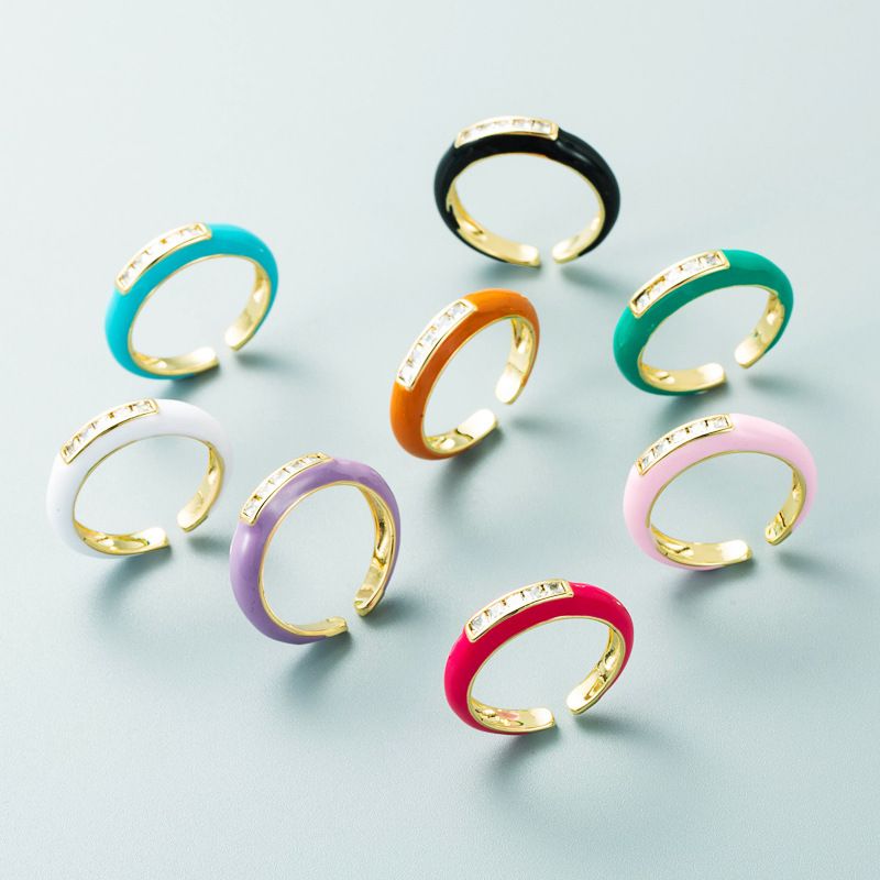 Fashion Single Copper Micro-inlaid Color Zircon Dripping Oil Ring