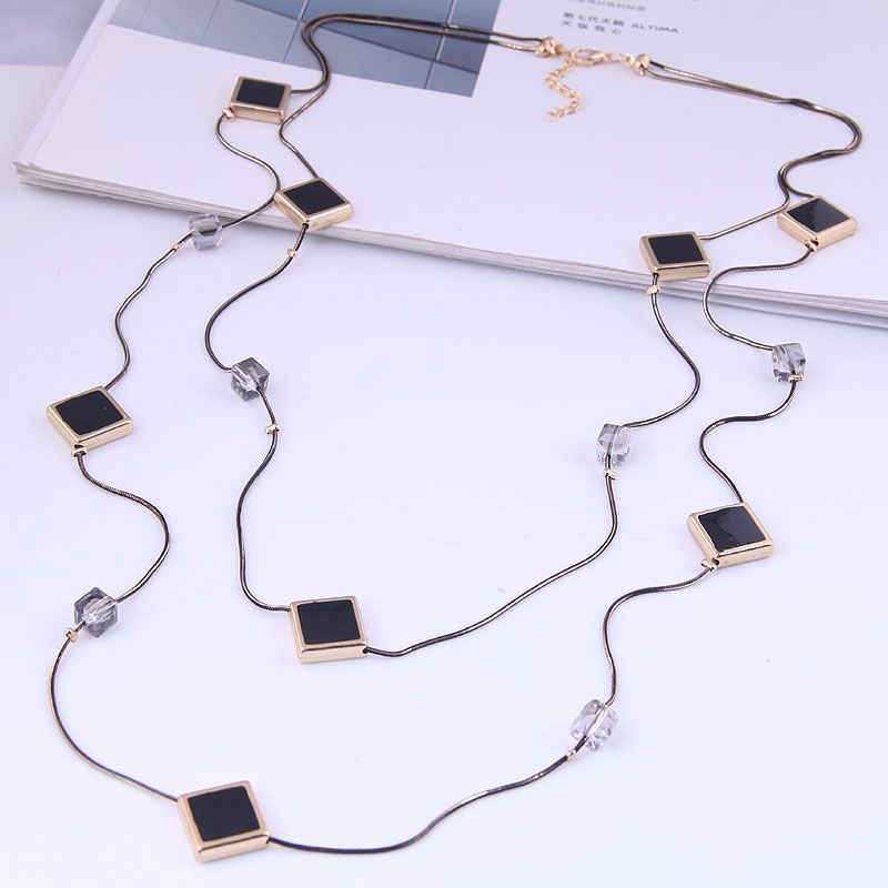 Koreanische Doppellagige Lange Halskette Mit Einfacher Quadratischer Kristallkombination