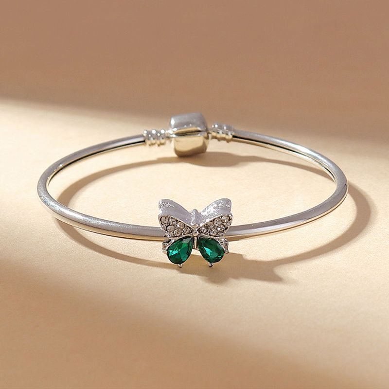 Bracelet En Cuivre Simple Papillon En Cristal Créatif Coréen