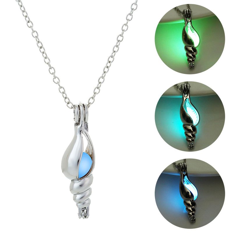 Halloween Luminous Necklace Female European And American Alloy Jewelry Clavicle Chain