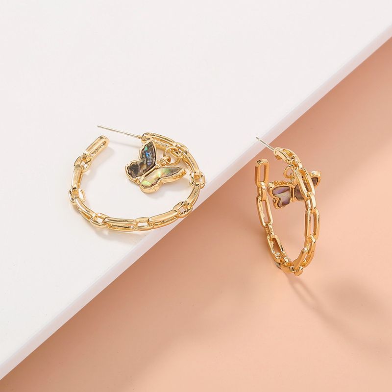 Fashion Personality Retro Geometric Texture C-shaped Butterfly Earrings