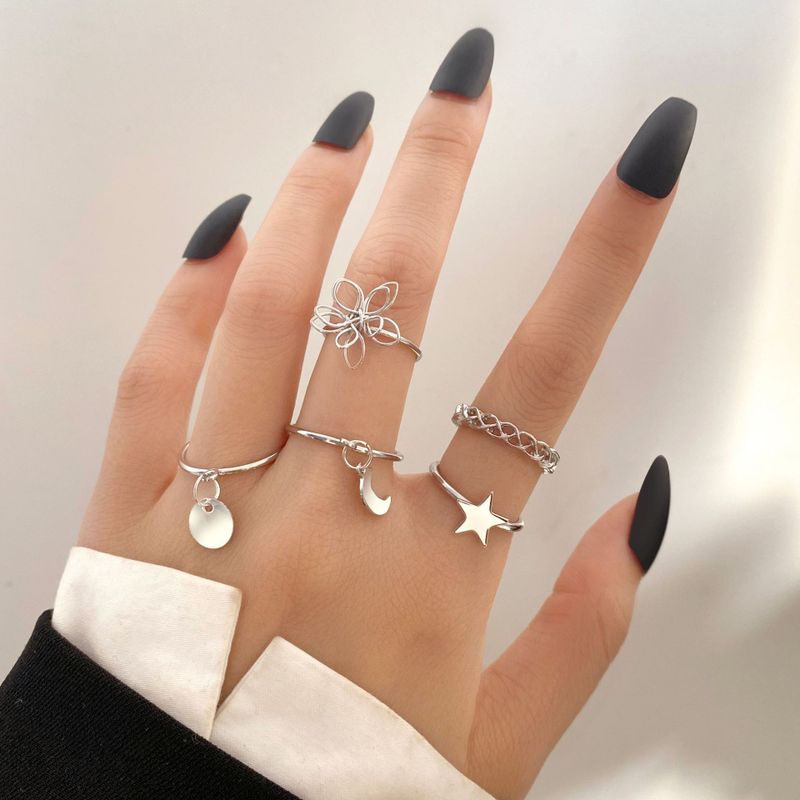 New Twist Disc Ring Wholesale Creative Simple Five-pointed Star Moon Pendant Rings 5-piece Set