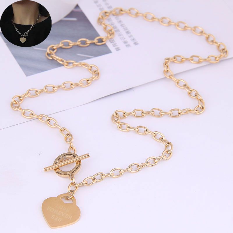 Korean Style Fashion Simple Heart Titanium Steel Short Necklace