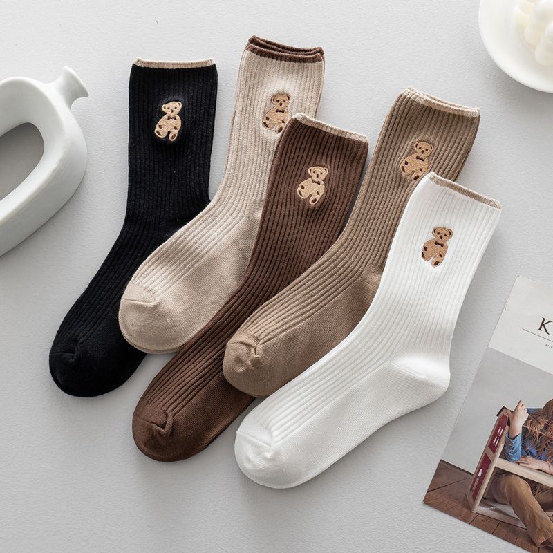 Fashion Embroidery Cartoon Bear Solid Color Cotton Socks