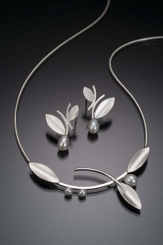 Fashion Silver Tree Leaf And Pearl Earrings Necklace Set Fashion Jewelry Christmas Gift