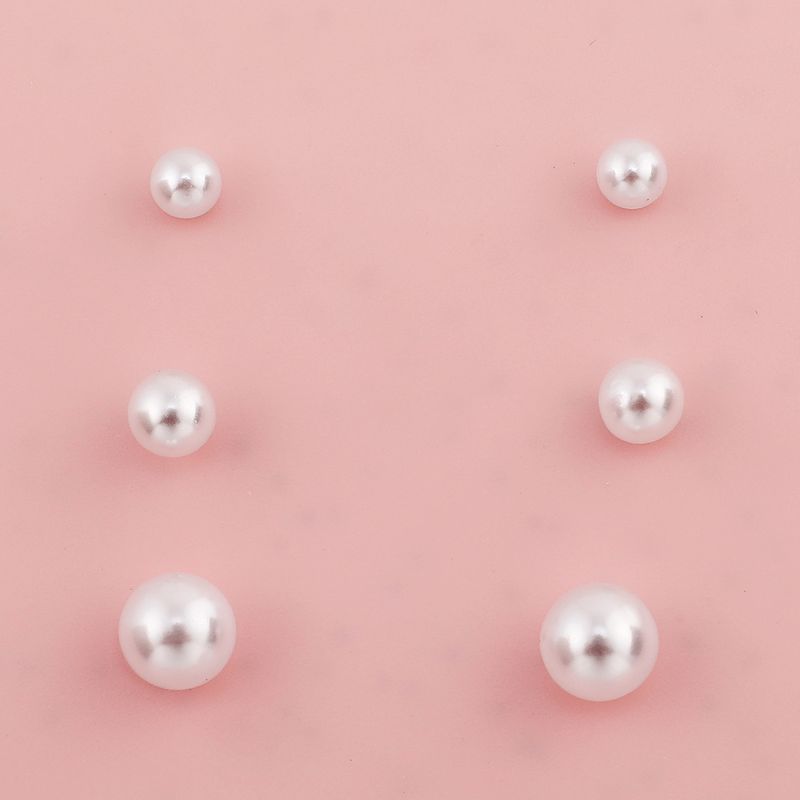 Simple Fashion 3 Pairs Of Pearl Earrings Set
