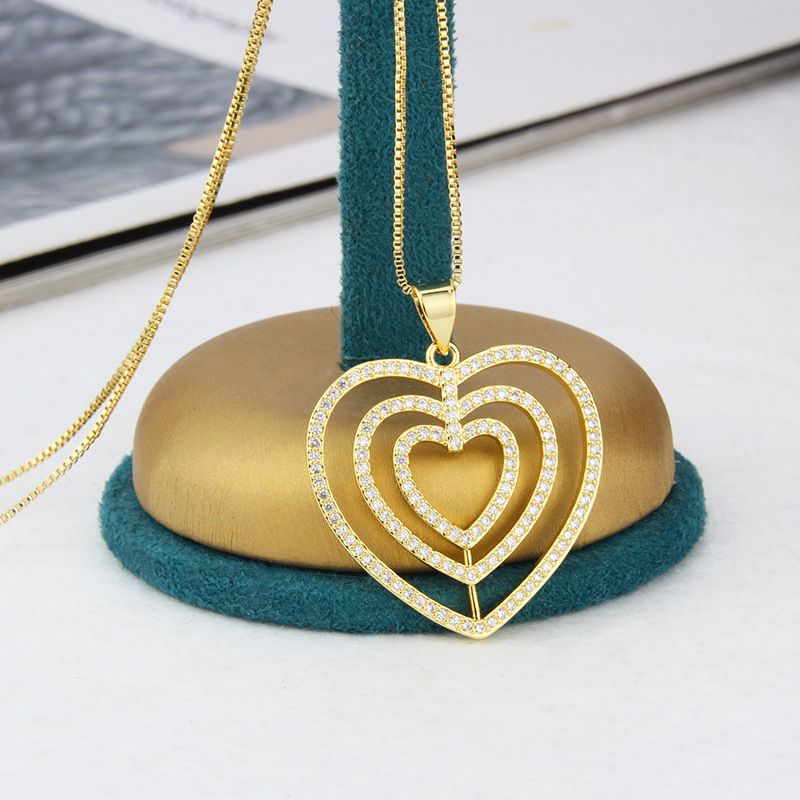 Pendentif En Zirconium Incrusté De Coeur À La Mode Collier En Cuivre Imbriqué À La Mode