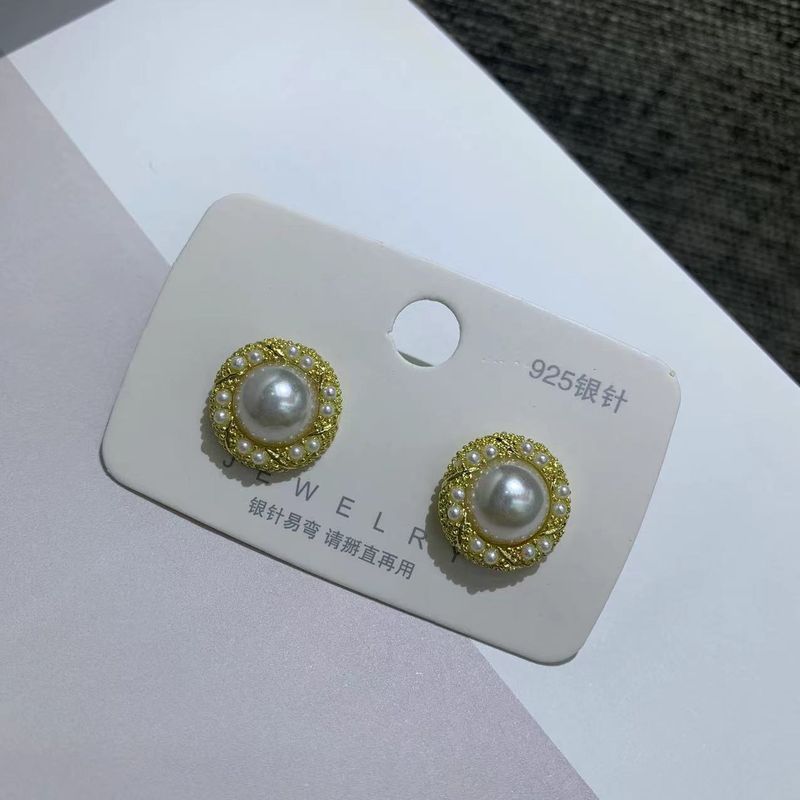 Fashion Contrast Color Circle Pattern Ol Fashion Simple Pearl Earrings