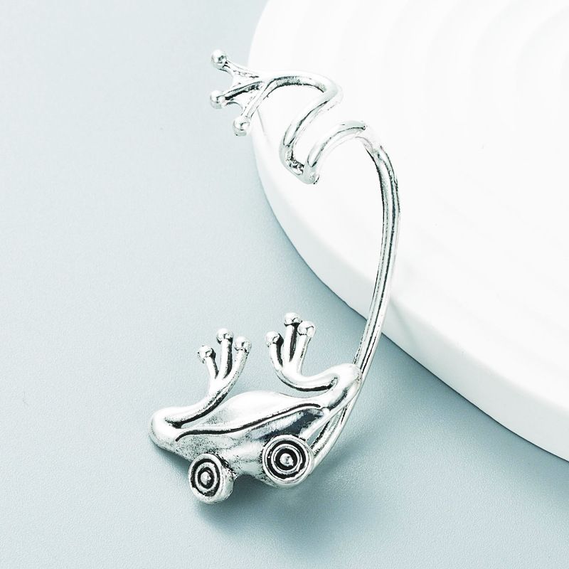 Autumn And Winter New Retro Frog Alloy Simple Creative Ear Clip Hip Hop Earrings