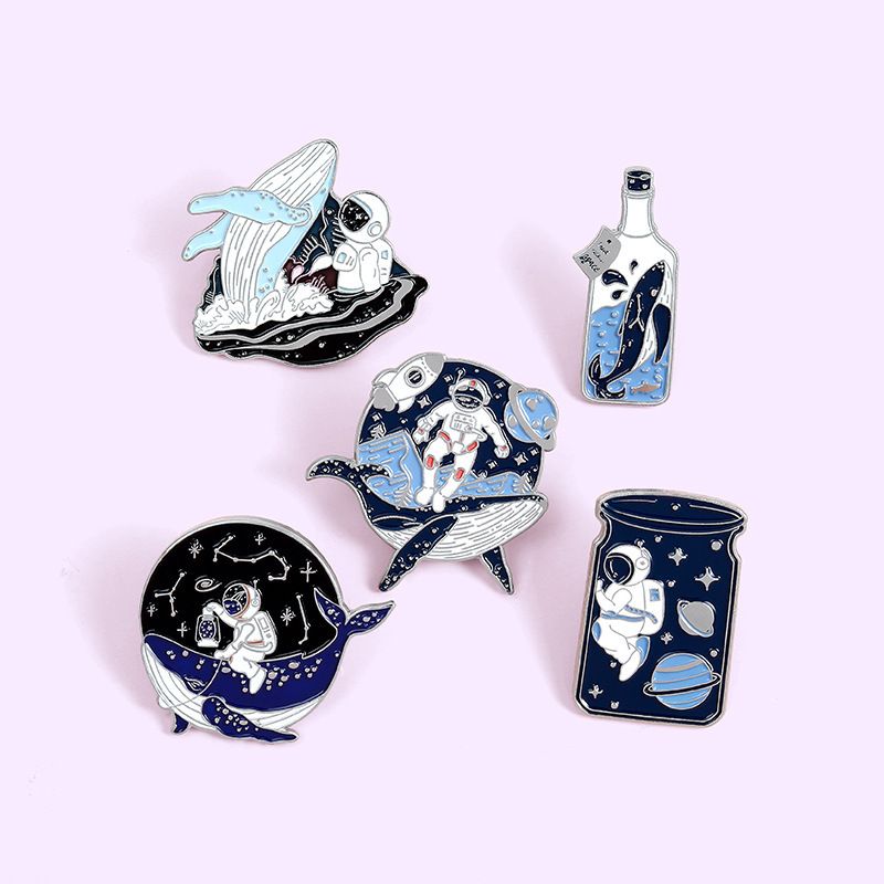 New Creative Cartoon Whale Astronaut Drifting Bottle Scene Brooch