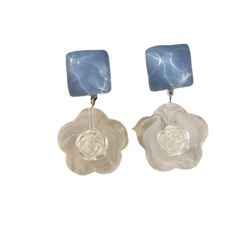 French White Flower Blue Earrings Super Fairy Earrings Simple Mainstream Earrings