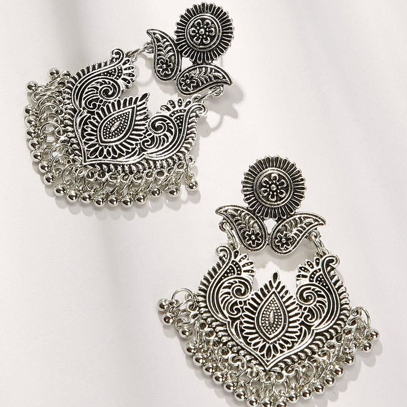 Cross-border Ethnic Retro Hollow Geometric Irregular Alloy Earrings