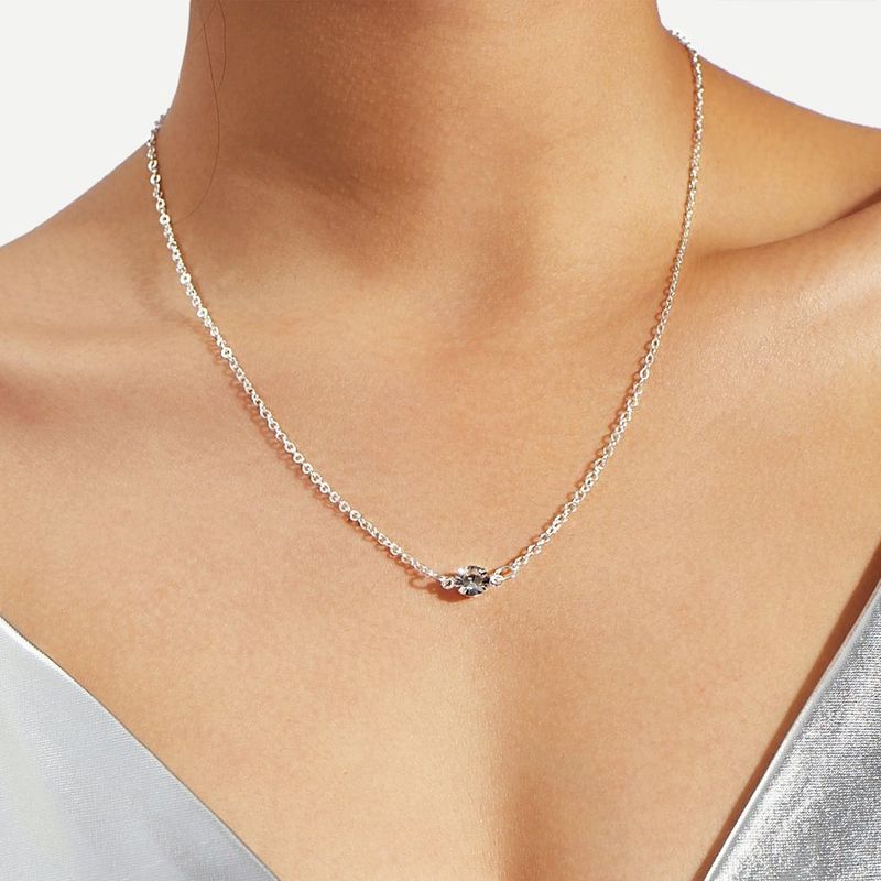 Simple Retro Diamond Necklace