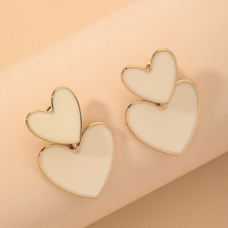 Simple Cute Fashion Heart Earrings