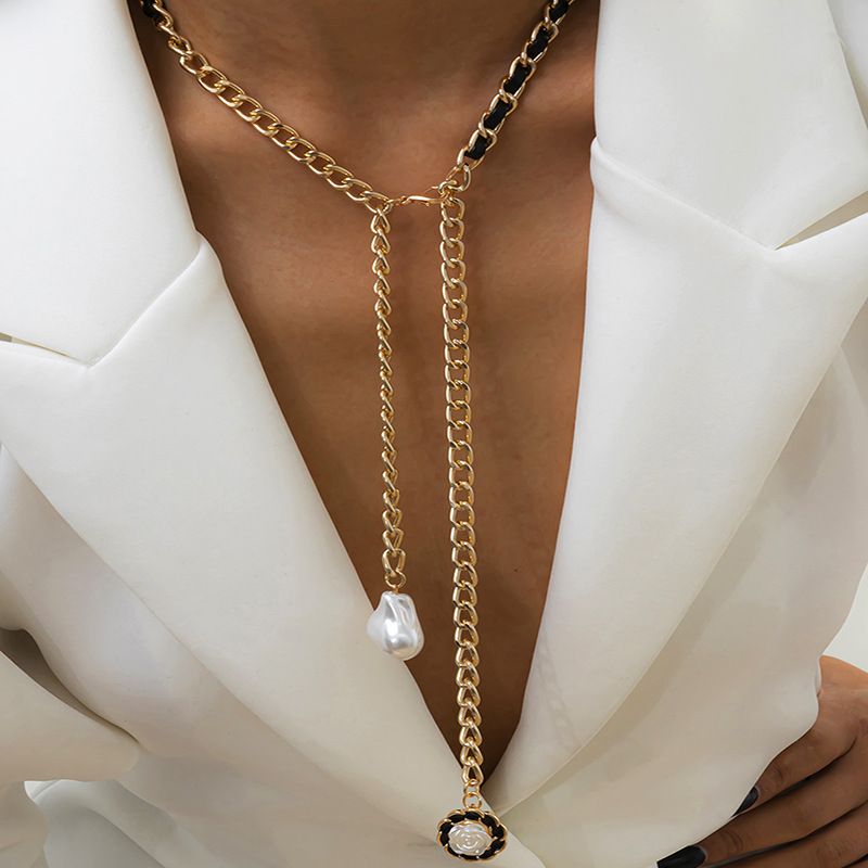 Fashion Imitation Pearl Long Pendant Necklace