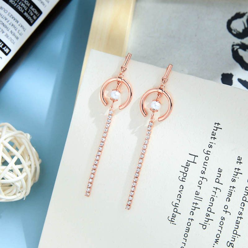 Geometrische C-förmige Ohrringe Des Koreanischen Kreativen Diamanten