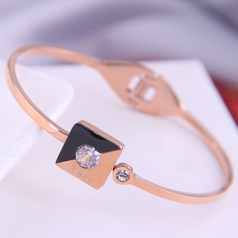 Korean Fashion Titanium Steel Simple Love Letter Bracelet