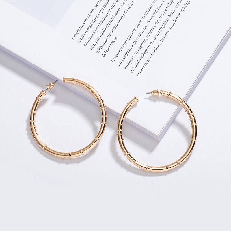 New Trendy Fashion Exaggerated Circle Earrings